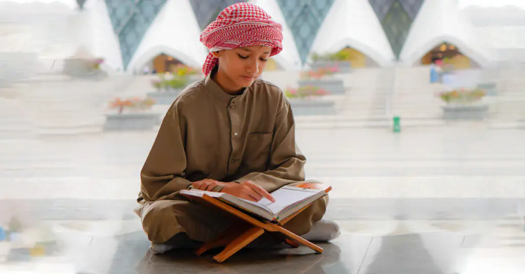 Your Guide to Make Your Kid Love Quran